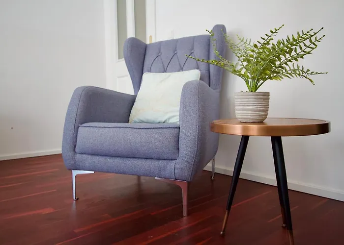 Comfortable 1100 With Contactless Check-in